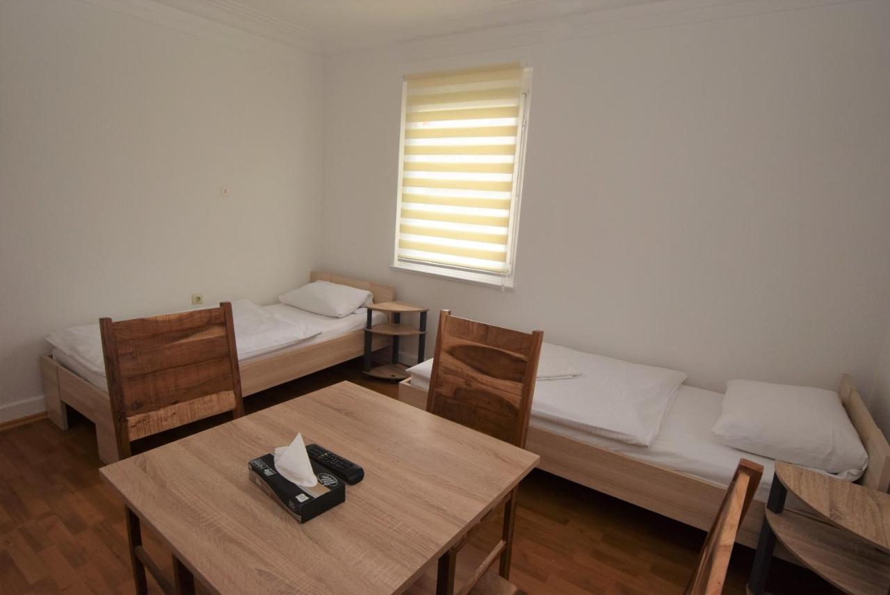 Nuertingen Zimmer Esterno foto